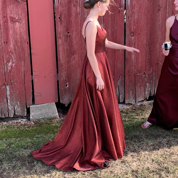 Sparkly prom Dress - Picture 4 of 7